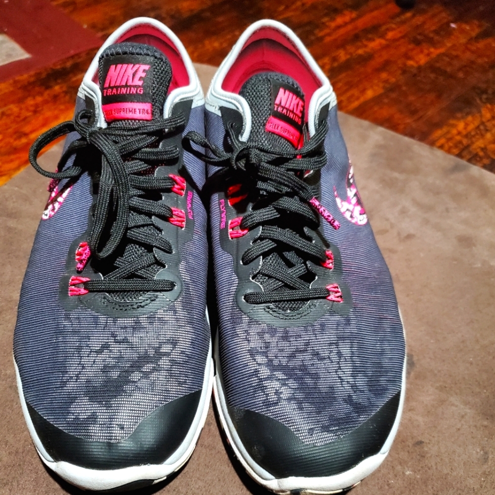 nike sneakers